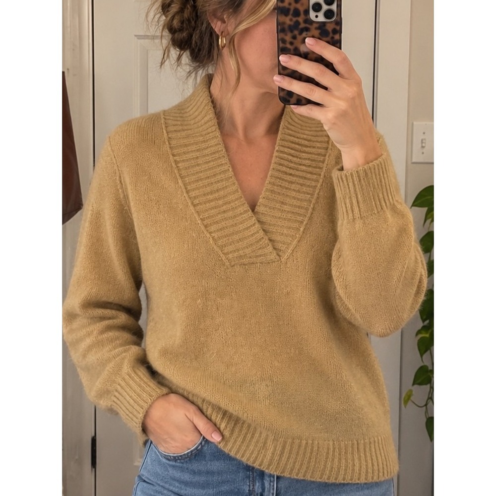 J Crew Factory Mohair Blend Sweater M Camel V Neck Tunic‎ Pullover